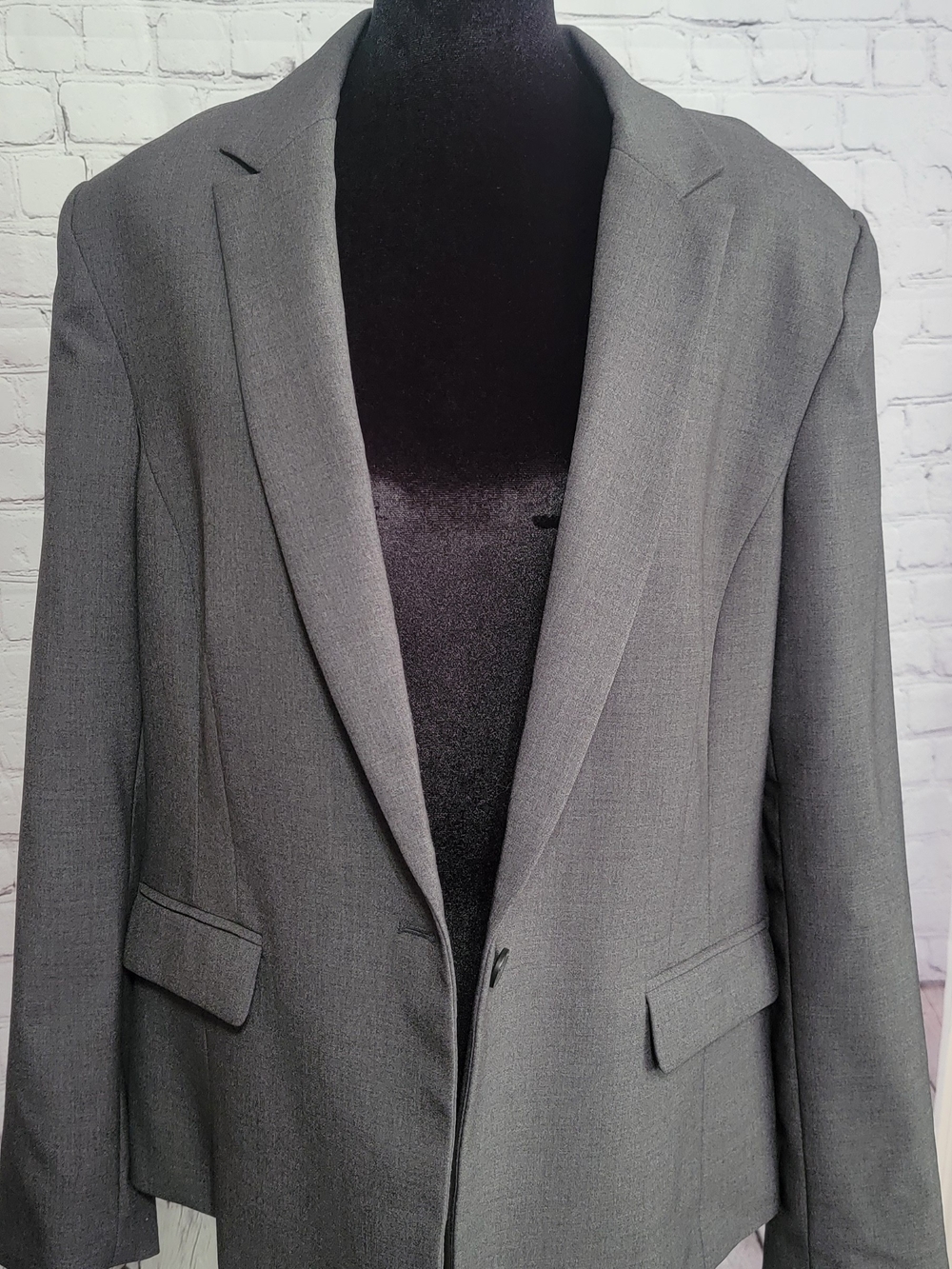 Worthington Gray Women's Blazer - Tailored Single-Button Jacket 18